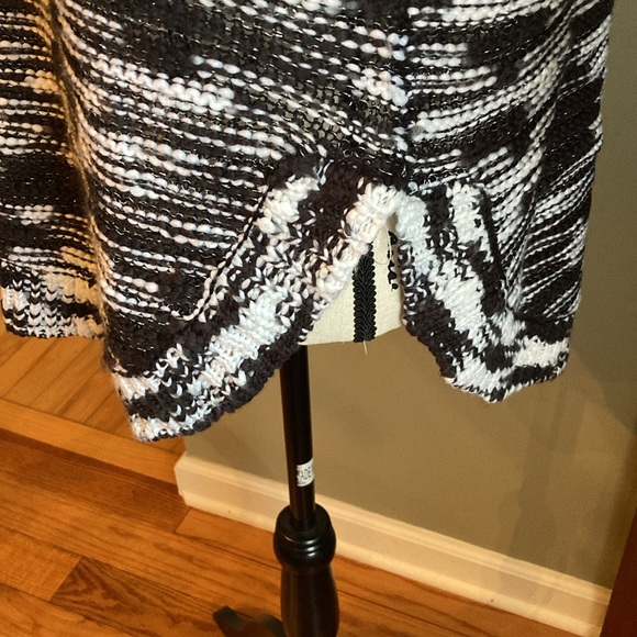 Black/white/metallic United States Sweaters crew neck sweater - Picture 4 of 7